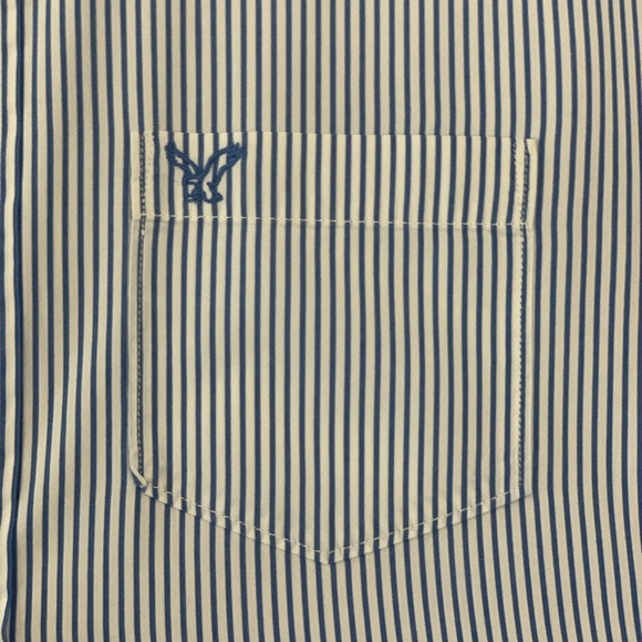 American Eagle outfitters Vintage Fit Shirt - Picture 3 of 3